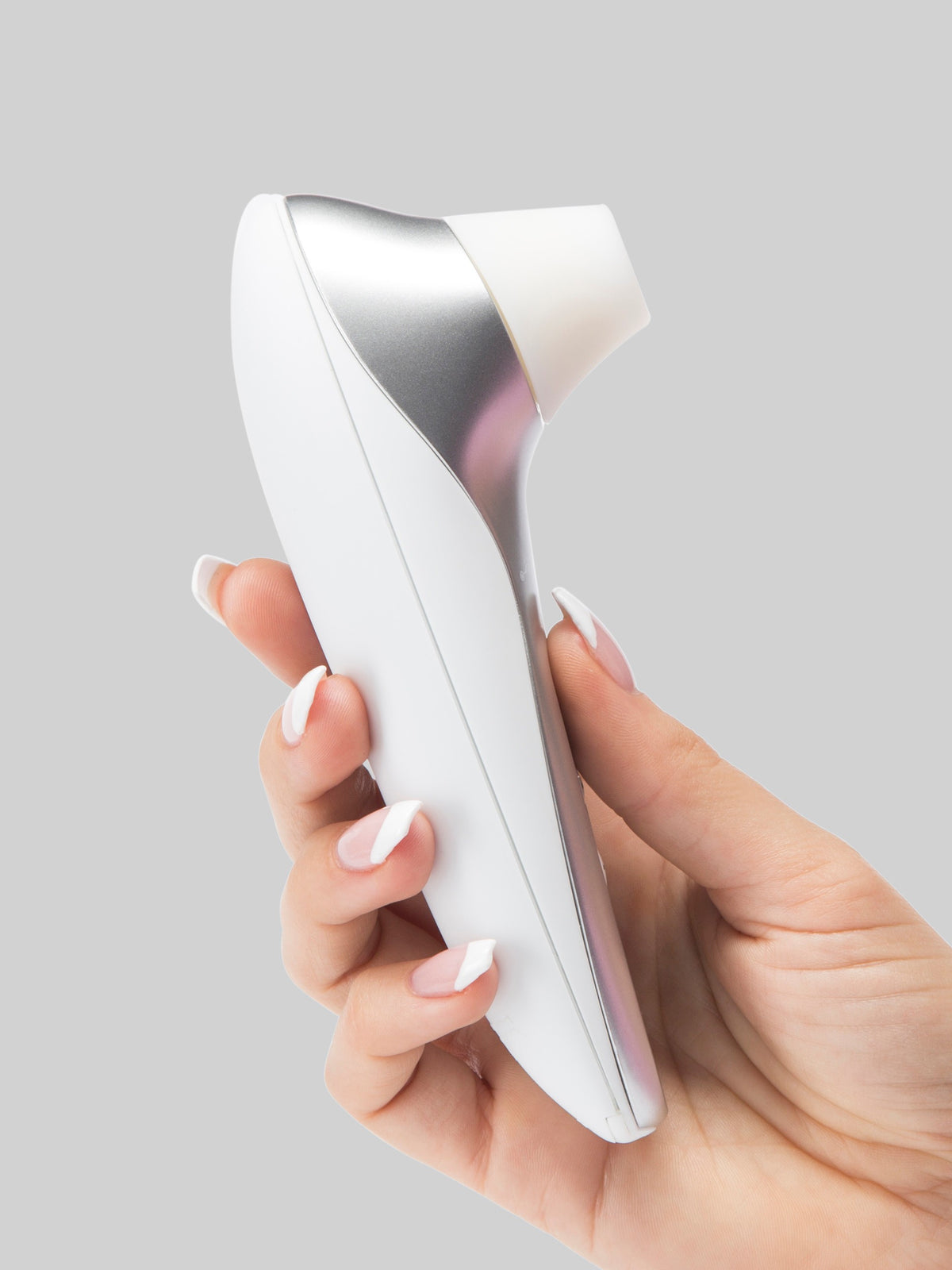 Womanizer Pro40 USB Rechargeable Clitoral Stimulator, White | White