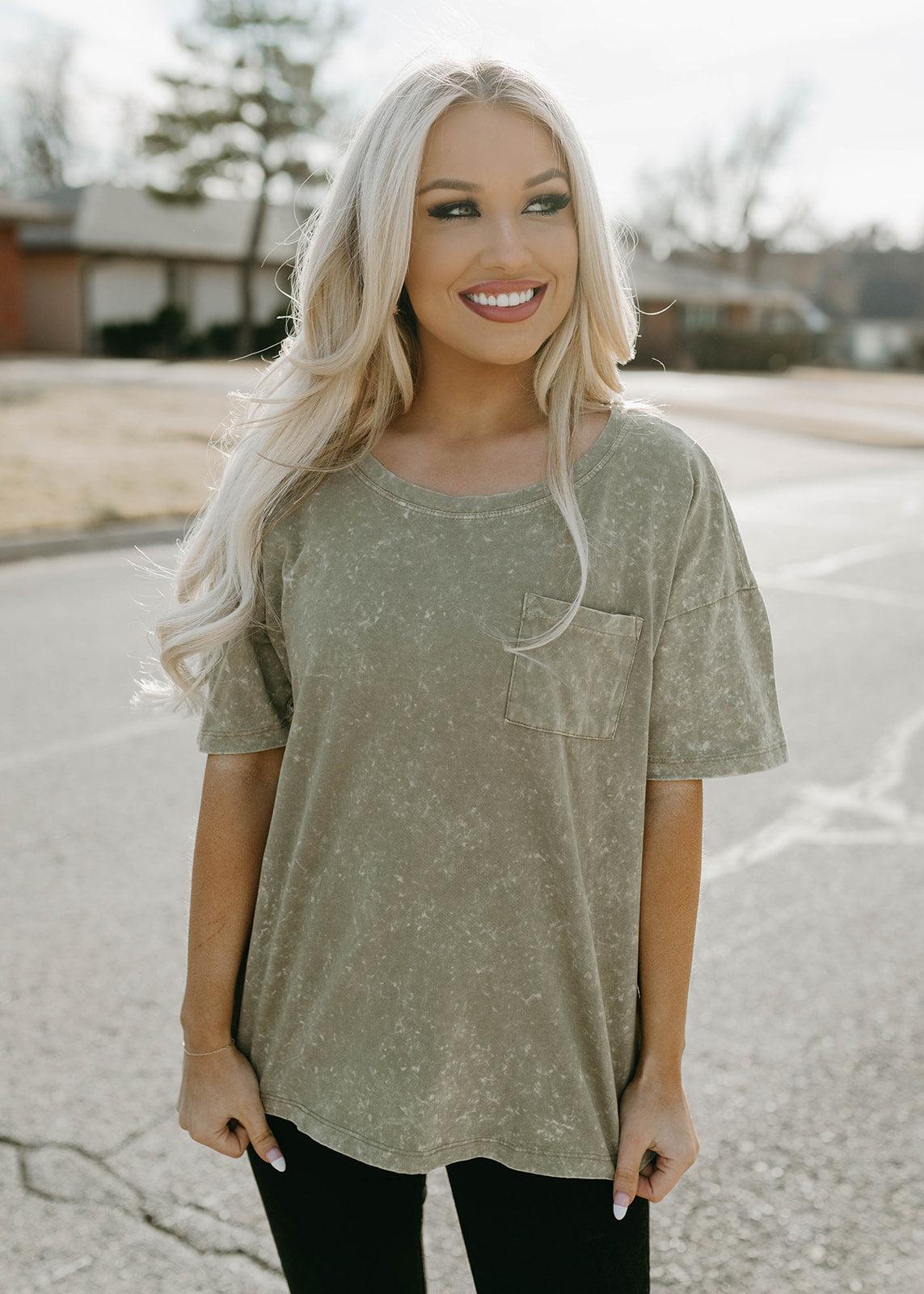 crew neck solid top - olive