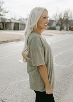 crew neck solid top - olive