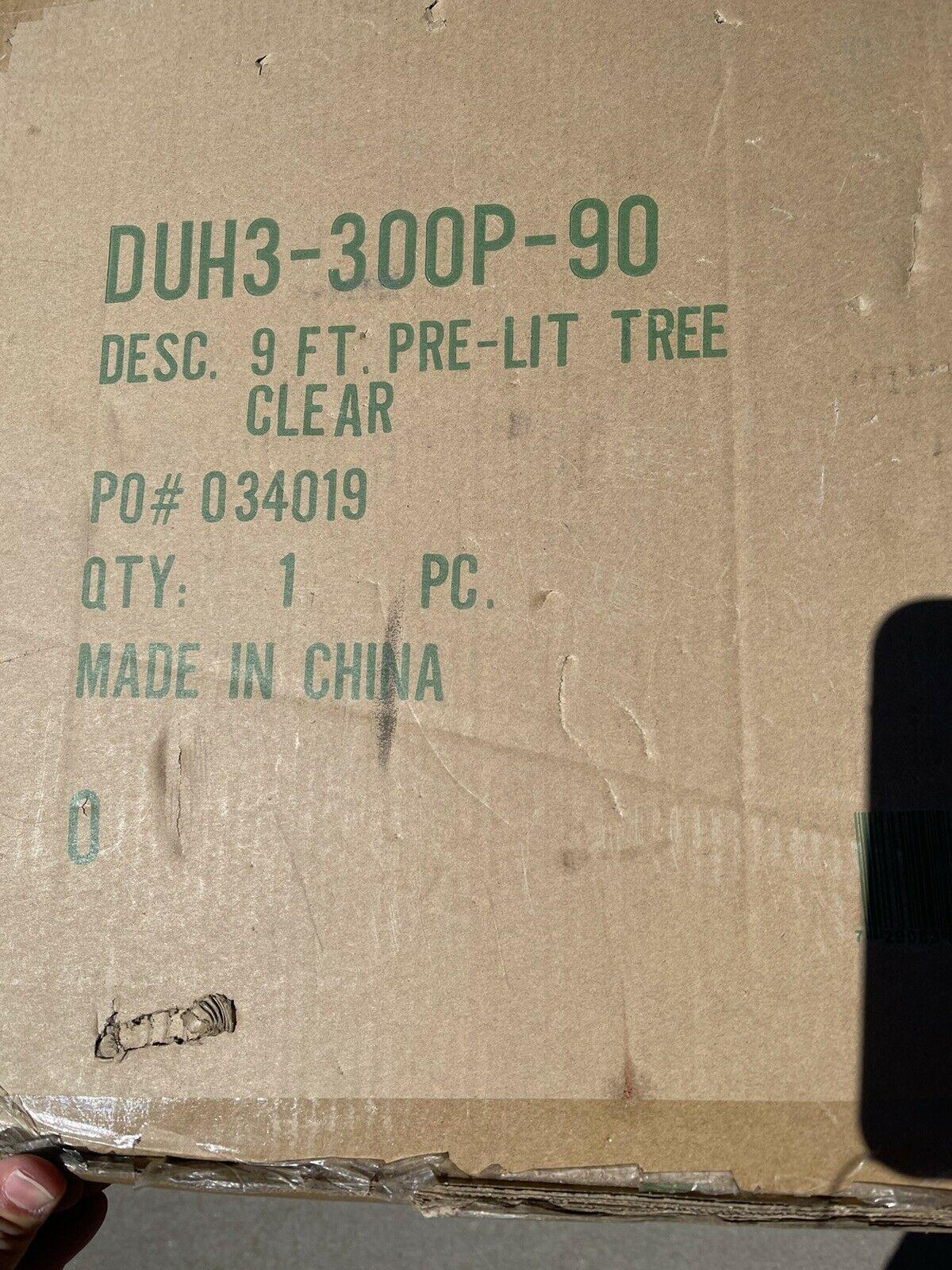 National Tree 9' Dunhill Fir Tree with 900 Clear Lights