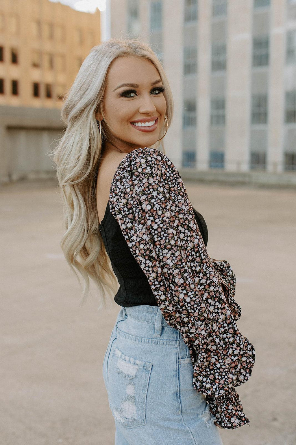 heaven floral balloon sleeve bodysuit - black