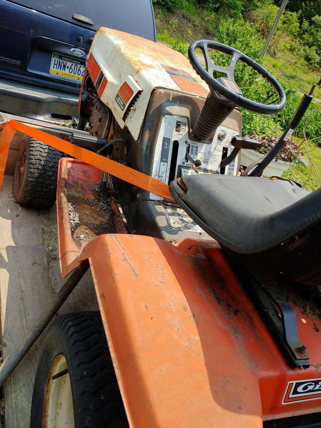 Gilson YT16E Riding Mower NO DECK