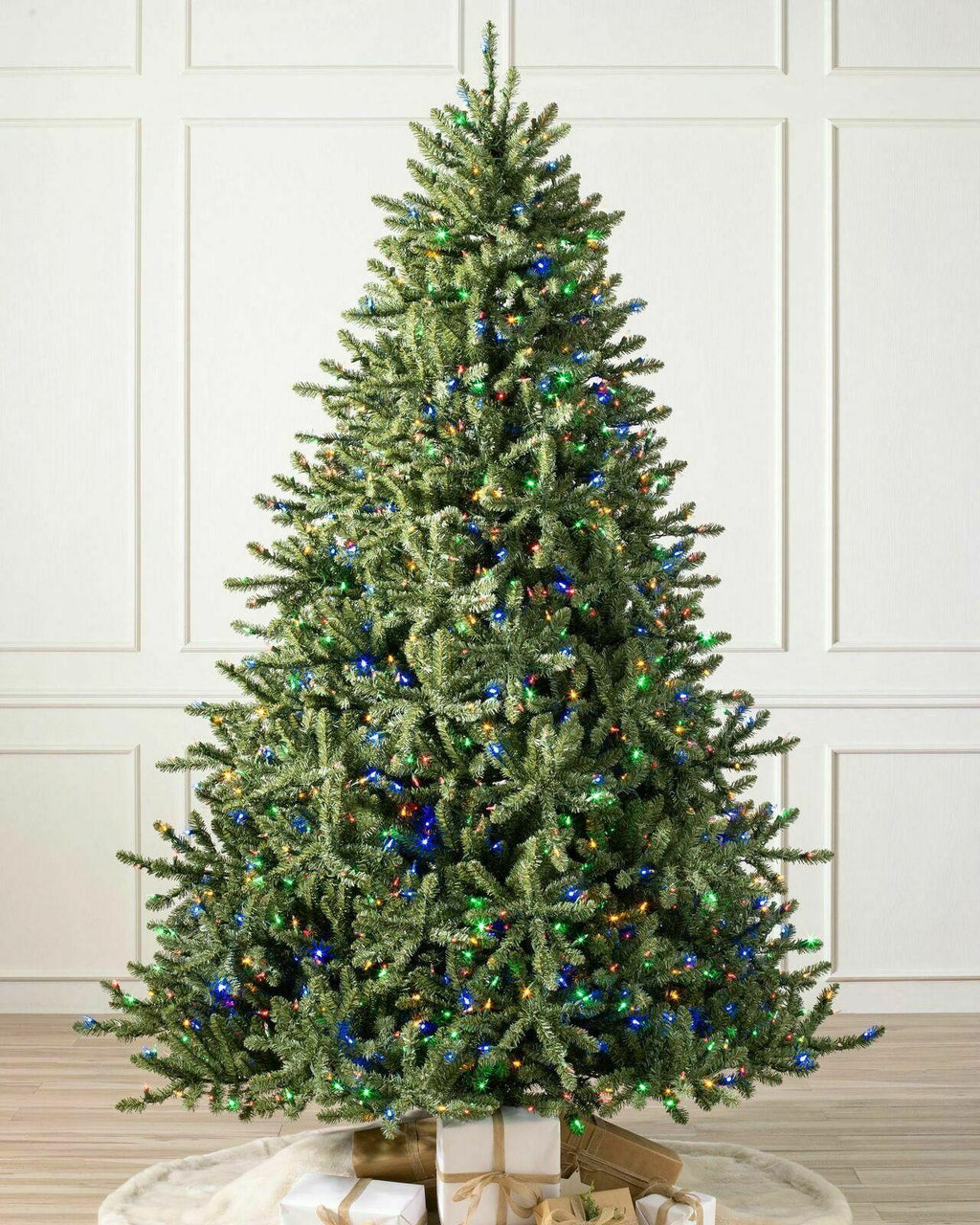 Balsam Hill Classic Blue Spruce Height 7.5 Ft Width 60" Christmas Tree - Clear