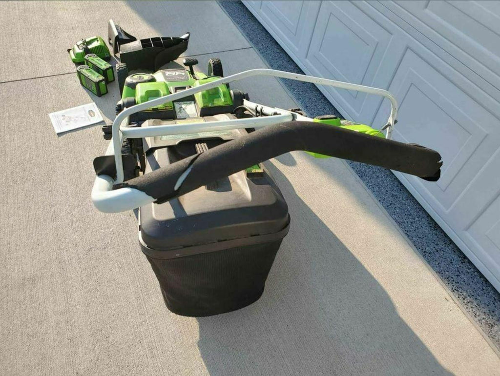 Greenworks 40 V Lithium-Ion Lawn Dual Blade Lawn Mower