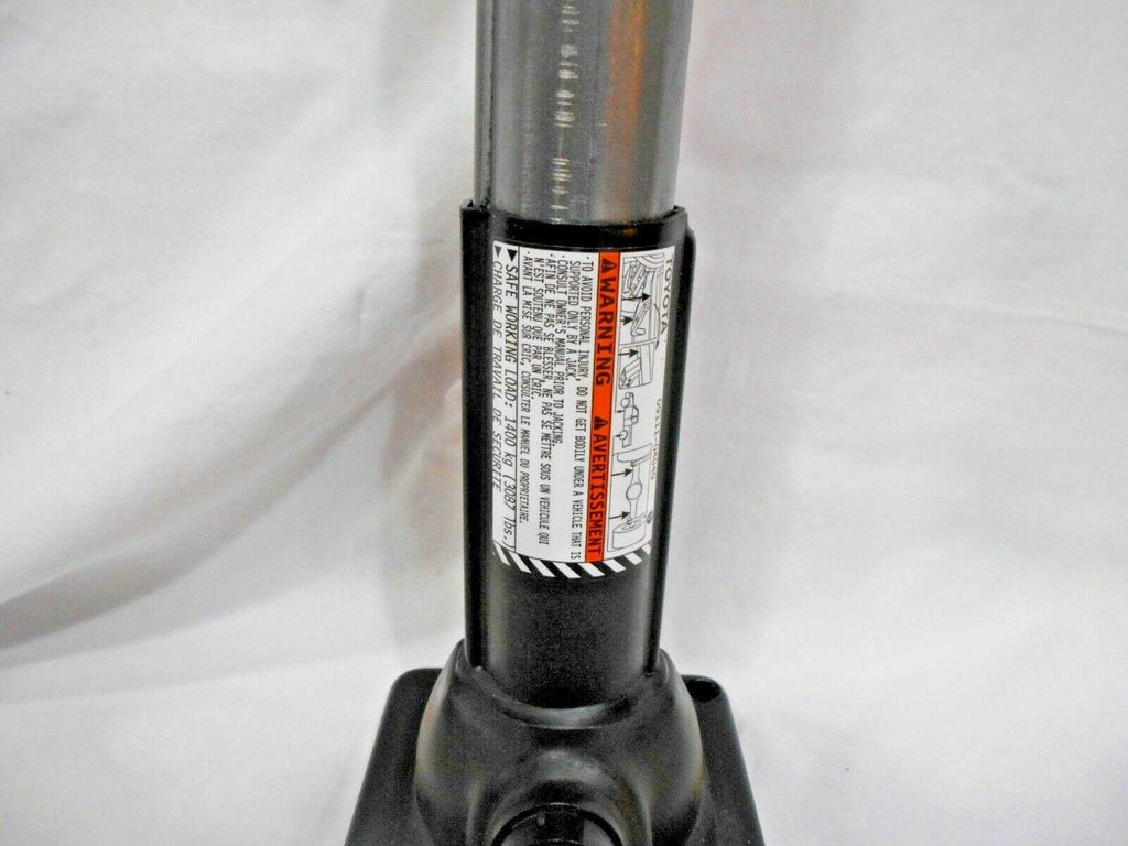 2007 - 2020  TOYOTA TACOMA  FACTORY JACK SET WITH BAG & TOOLS - VERY NICE