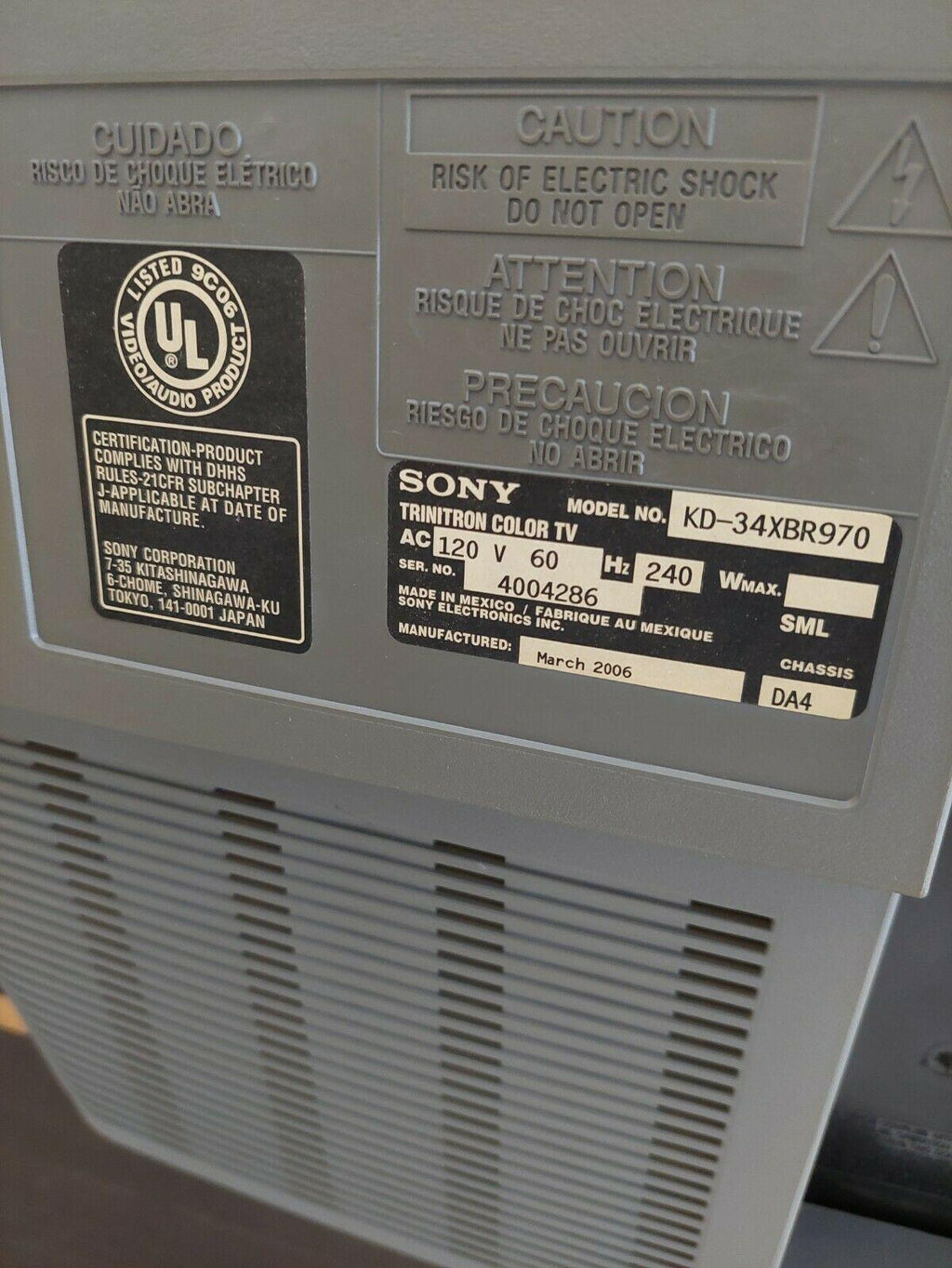 sony trinitron wega kd-34xbr970 34" 1080i crt television (&amp; included tv stand)