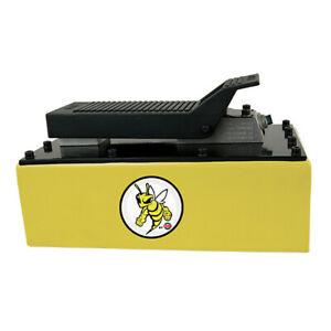 ESCO 10877 Yellow Jackit Metal Reservoir Air/Hyd Pump | 5 Qt
