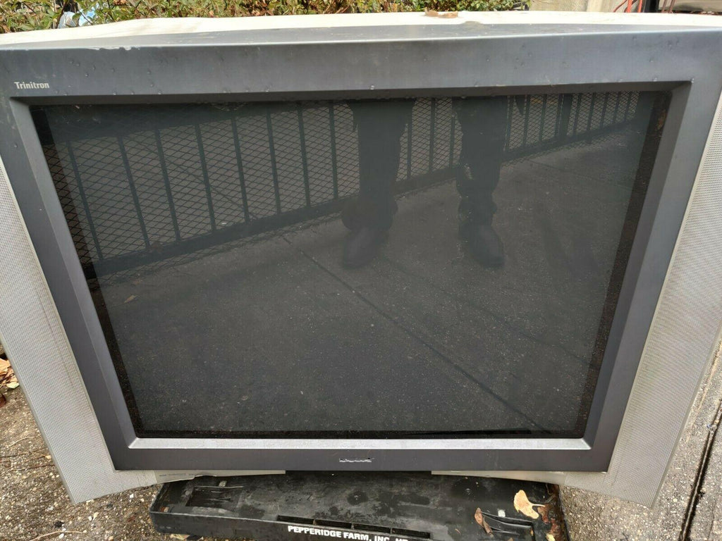 36” sony wega fd trinitron kv-36fv16. retro gaming satisfactory condition 36“ tv