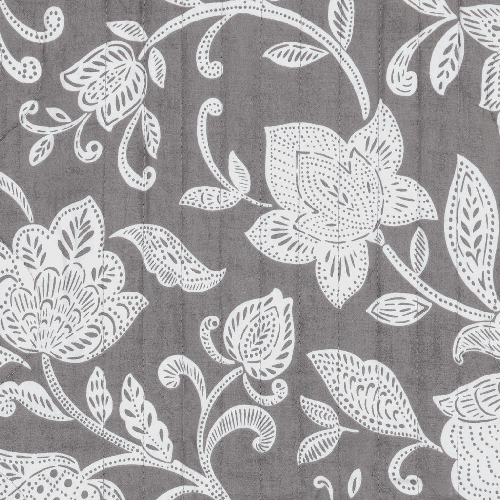 Waverly Stencil Vine Reversible 4 Piece Quilt Set