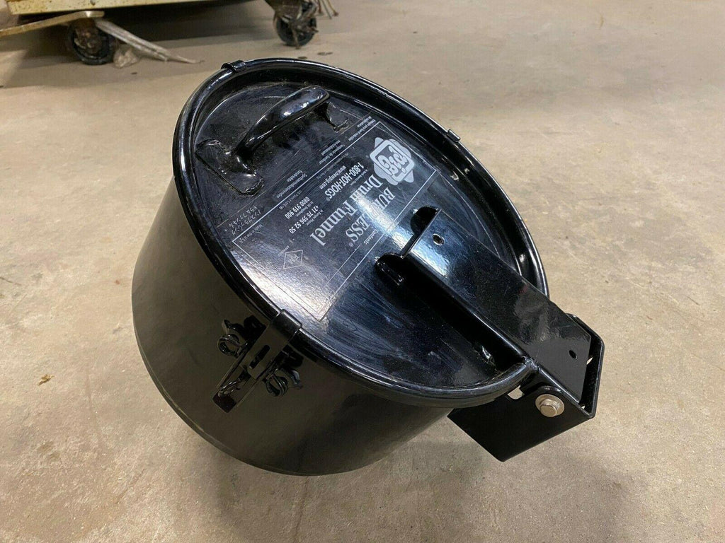 Pig Burpless Black LarMetal Sealable Drum Funnel