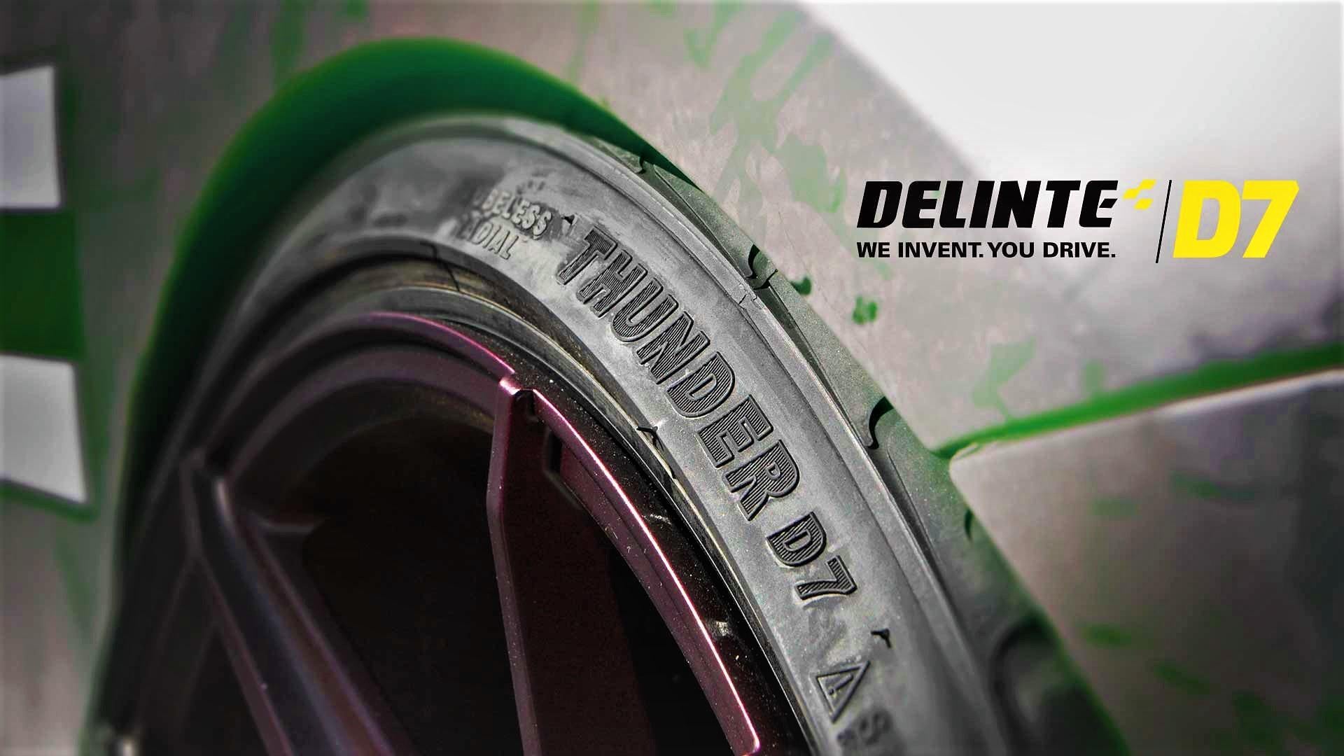 Delinte Thunder D7 235/30R22 ZR 90W XL A/S High Performance Tire