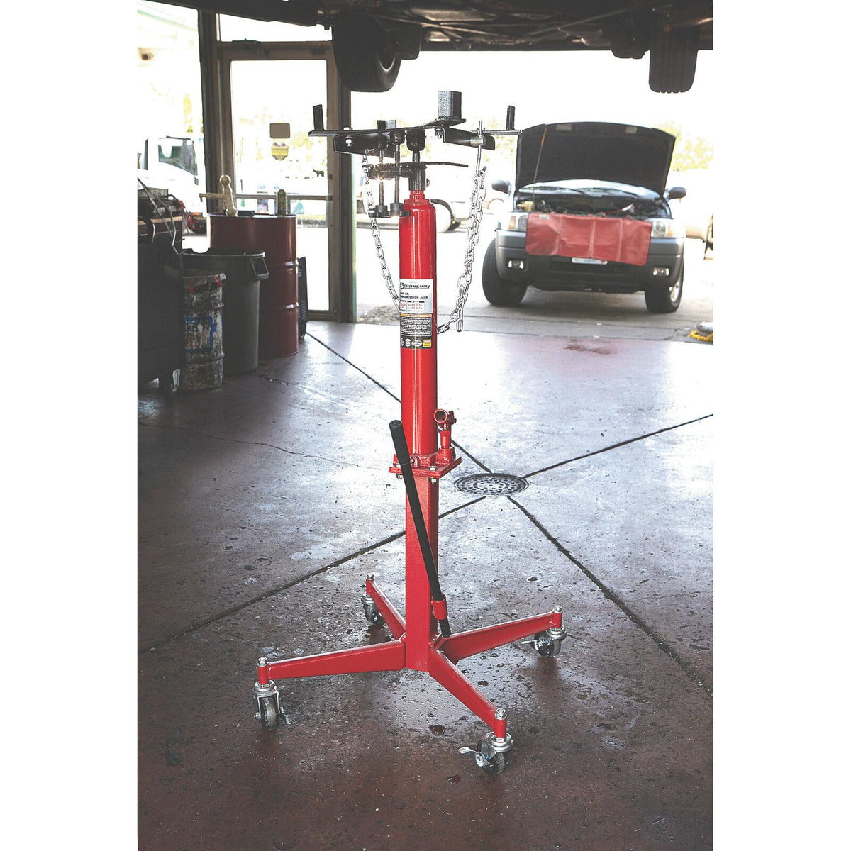 Strongway 1/2-Ton Hydraulic Transmission Jack