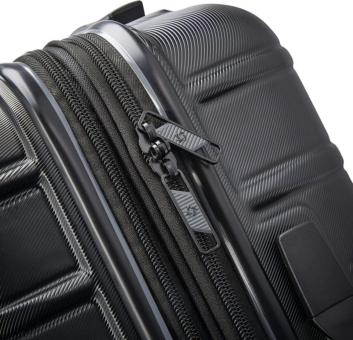 Omni 2 Hardside Expandable Luggage with Spinner Wheels, Midnight Black, Carry-On 20-Inch