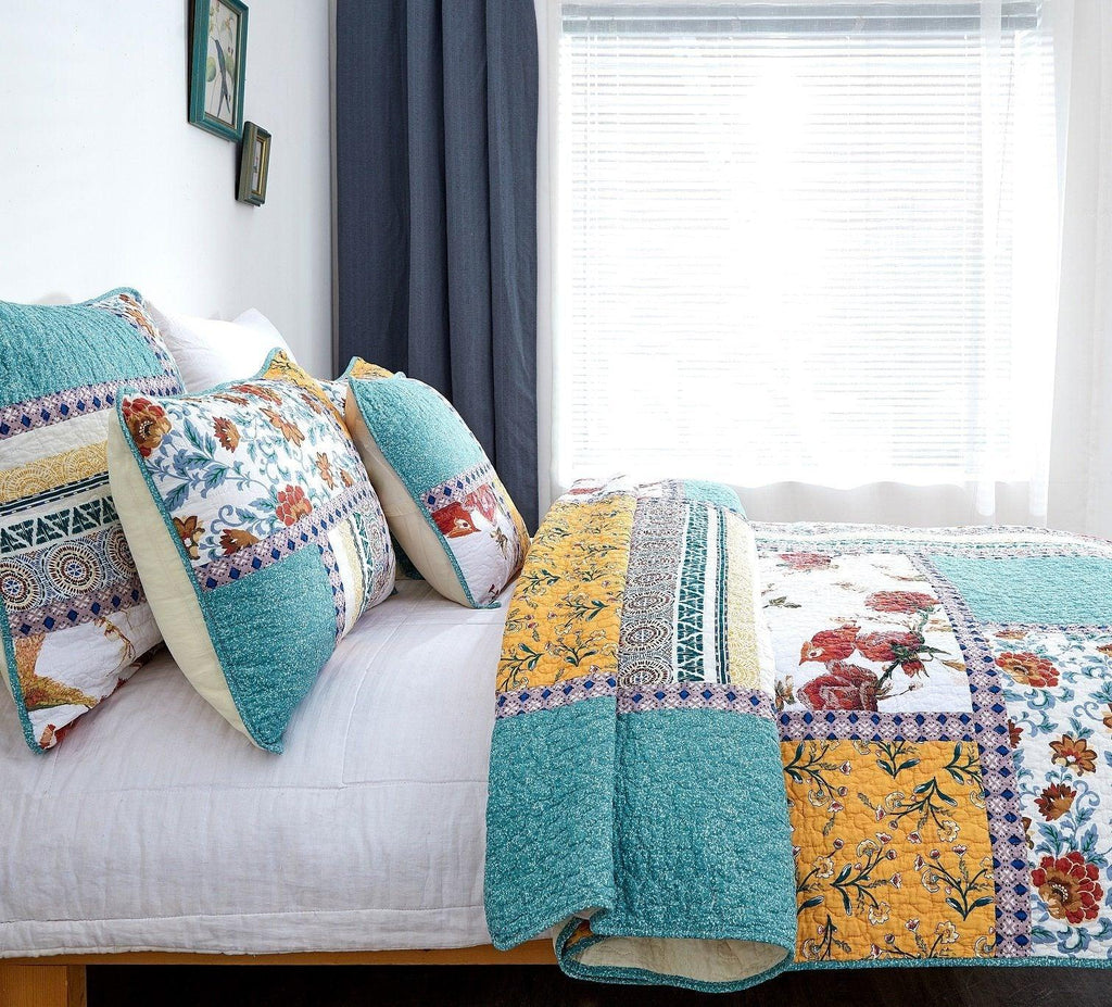 Tache Old World Garden Pastel Blue Yellow Red Hummingbirds Cotton Patchwork Quilt Set (JHW-936)