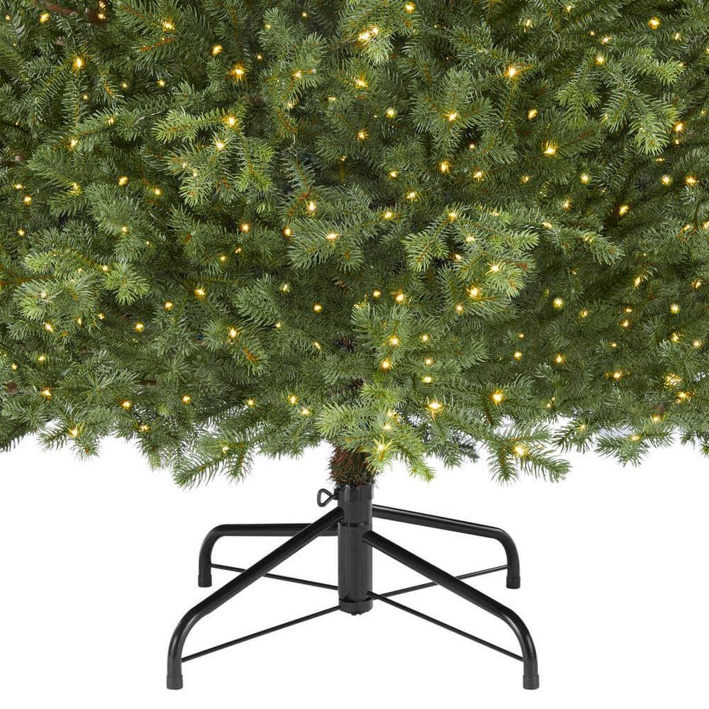 7.5 ft Elegant Grand Fir Christmas Tree