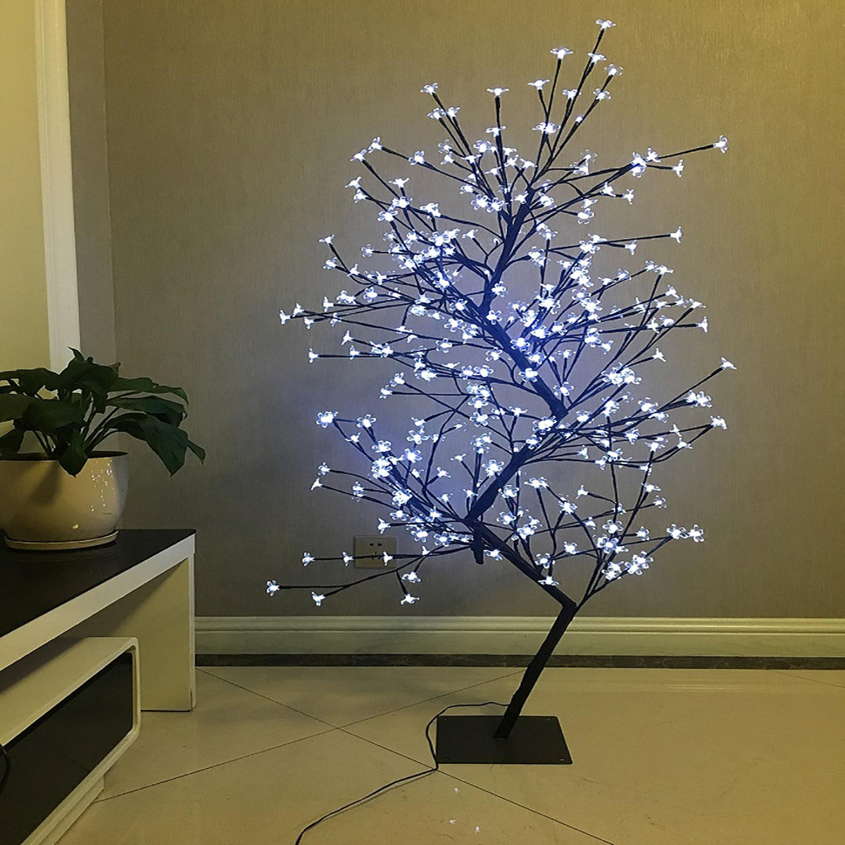 FLORAL LIGHTS-OUTDOOR TREE DUAL CLR WT/WW 336LED (HI-LINE EXCLUSIVE)