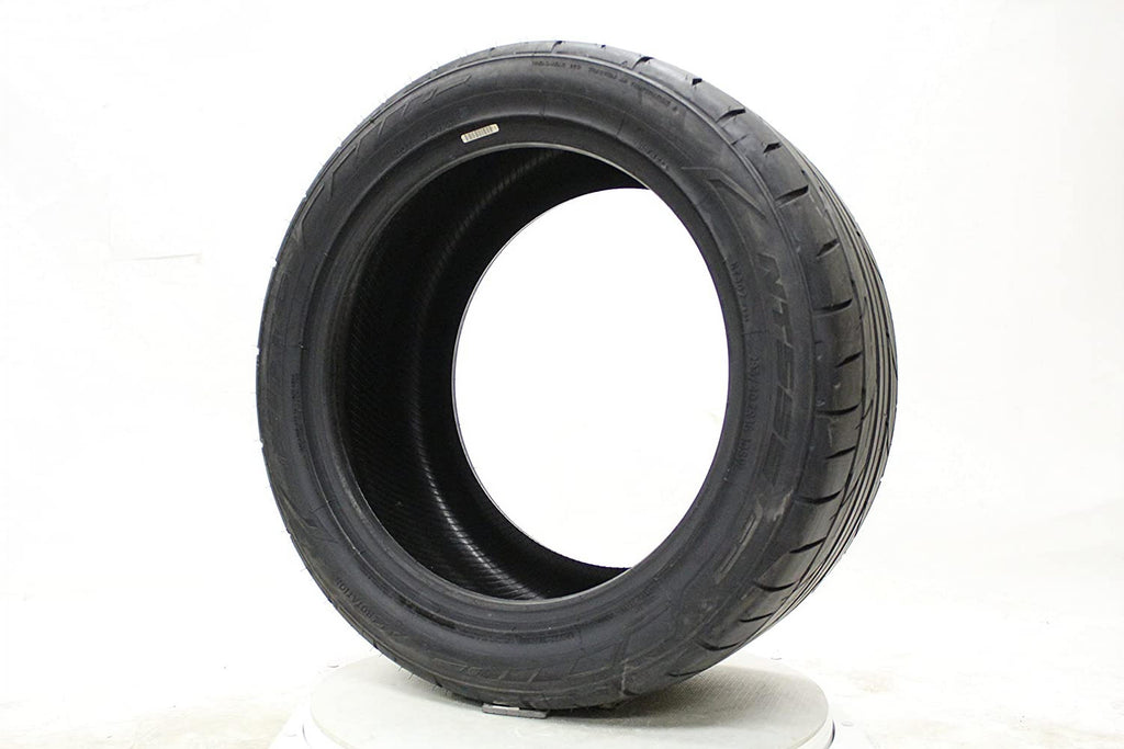 Nitto NT555 G2 255/50ZR17