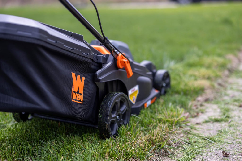 20V Max 2-in-1 19-Inch Cordless Brushless Lawn Mower and Mulcher with Two 5Ah Batteries and Dual Port Charger (20839)