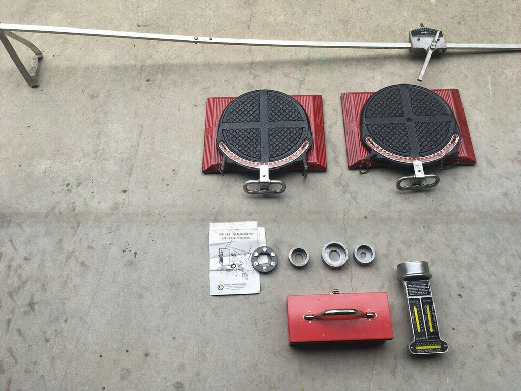 Wheel Alignment Set - Model 778 with Snap On turntables