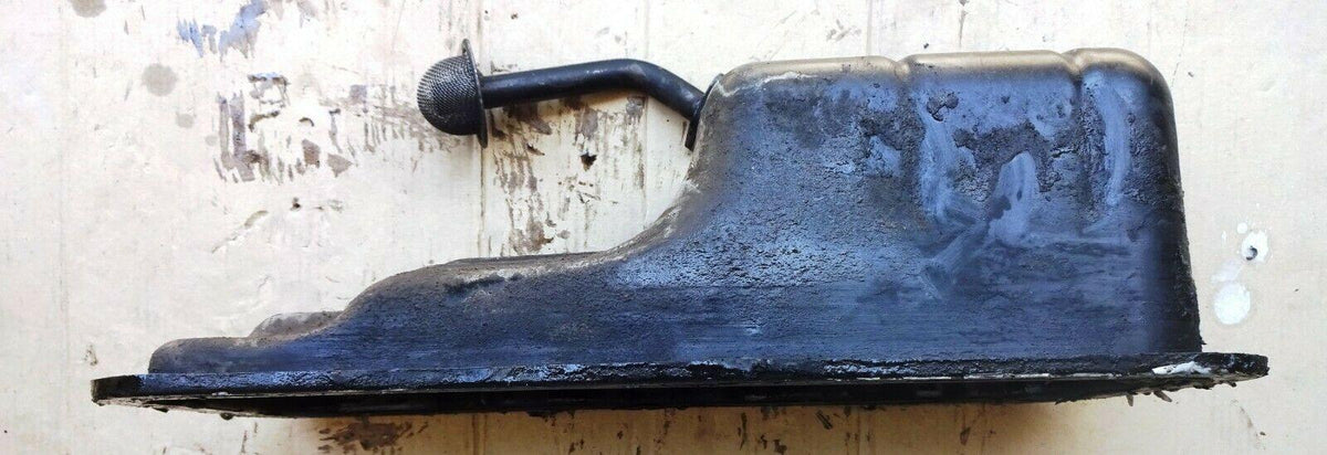 NISSAN PRIMP11 MODEL 1999 01 ENGINE QG16DE OIL PAN WITH OIL INDICATOR USED
