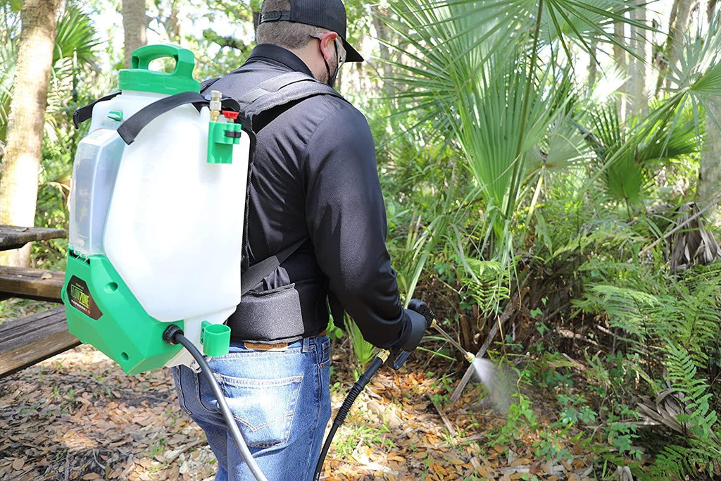 flowzone typhoon 2.5 variable-pressure 5-position battery powered backpack sprayer (4-gallon)