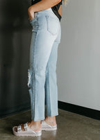 wash distressed jeans