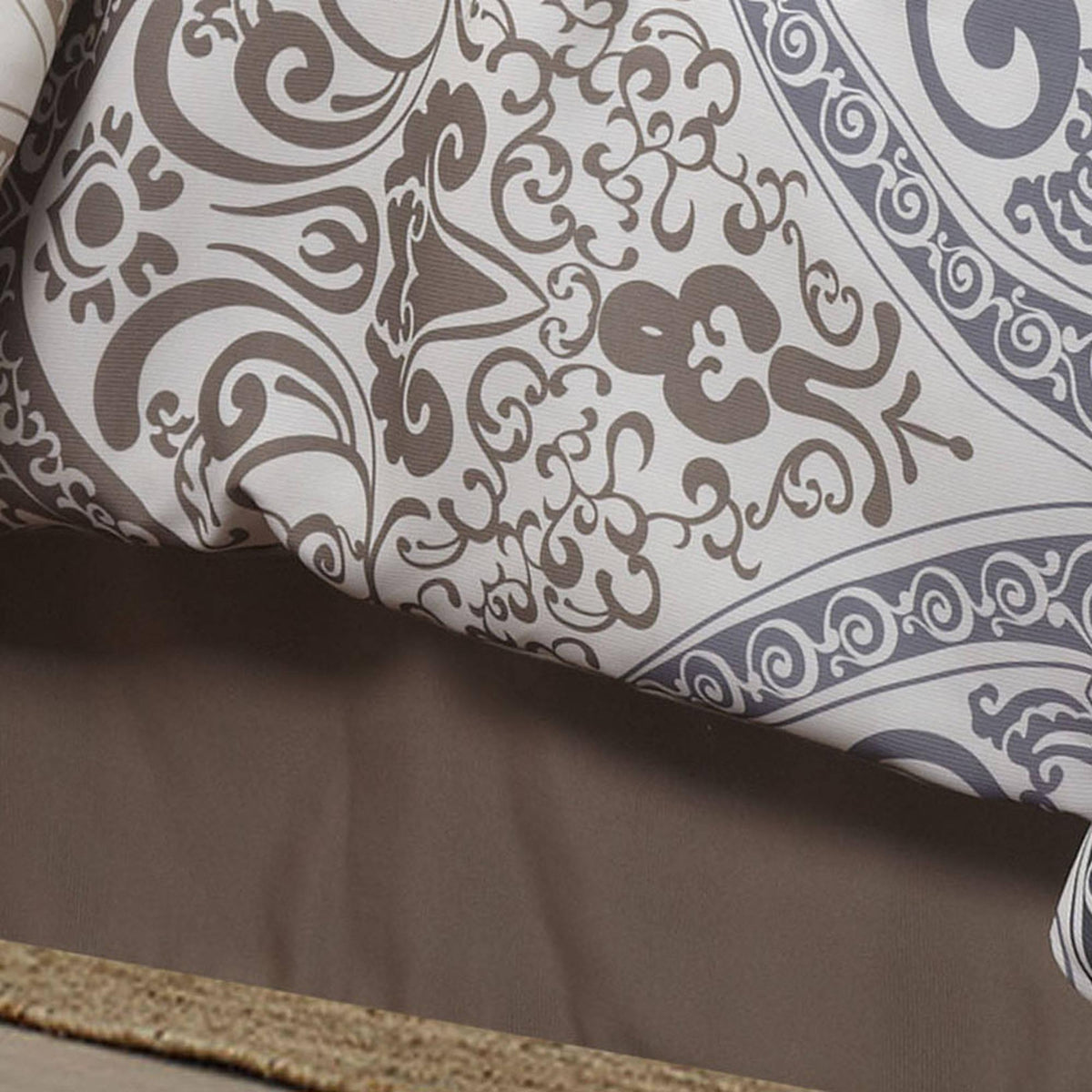 Nanshing Farren 7-Piece Damask Microfiber Bedding Comforter Set with Bonus Pillows, Taupe, Queen