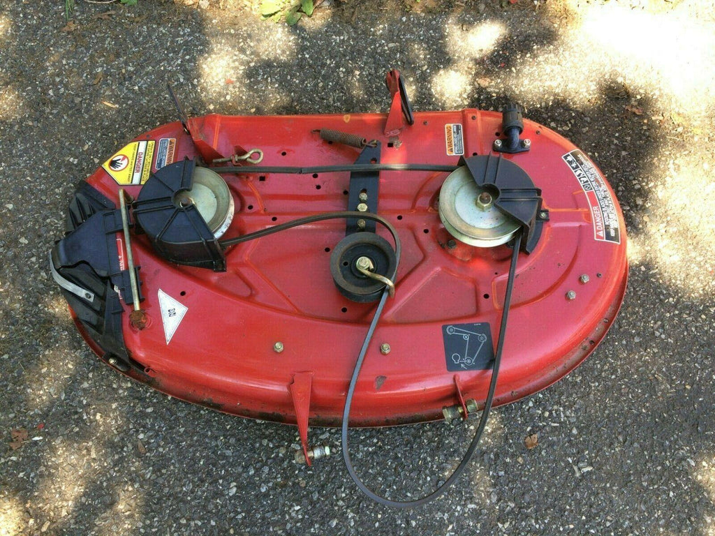 Parting out XL380H Lawn Tractor Mower - This auction is for the MOWER DECK