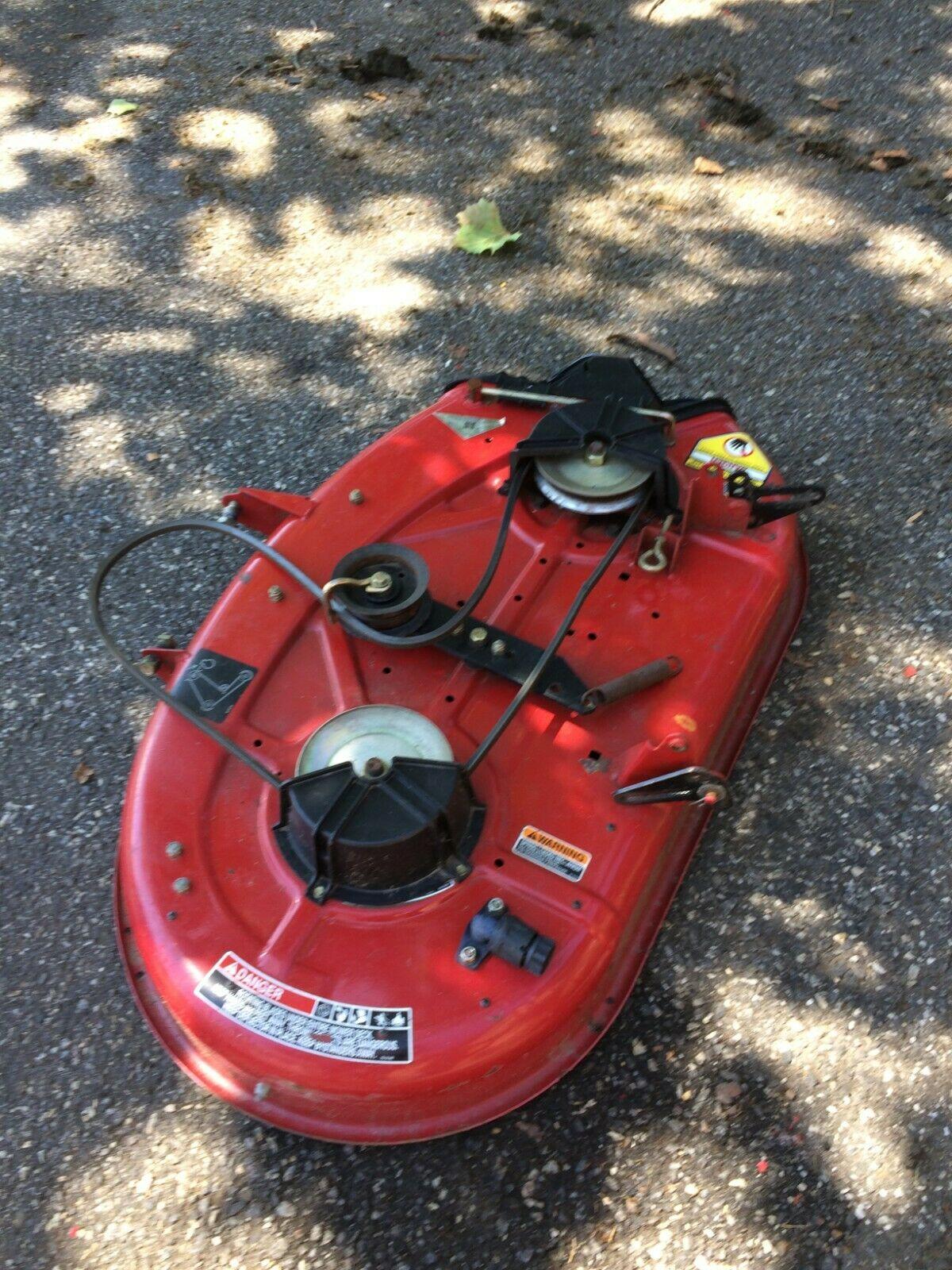 Parting out XL380H Lawn Tractor Mower - This auction is for the MOWER DECK