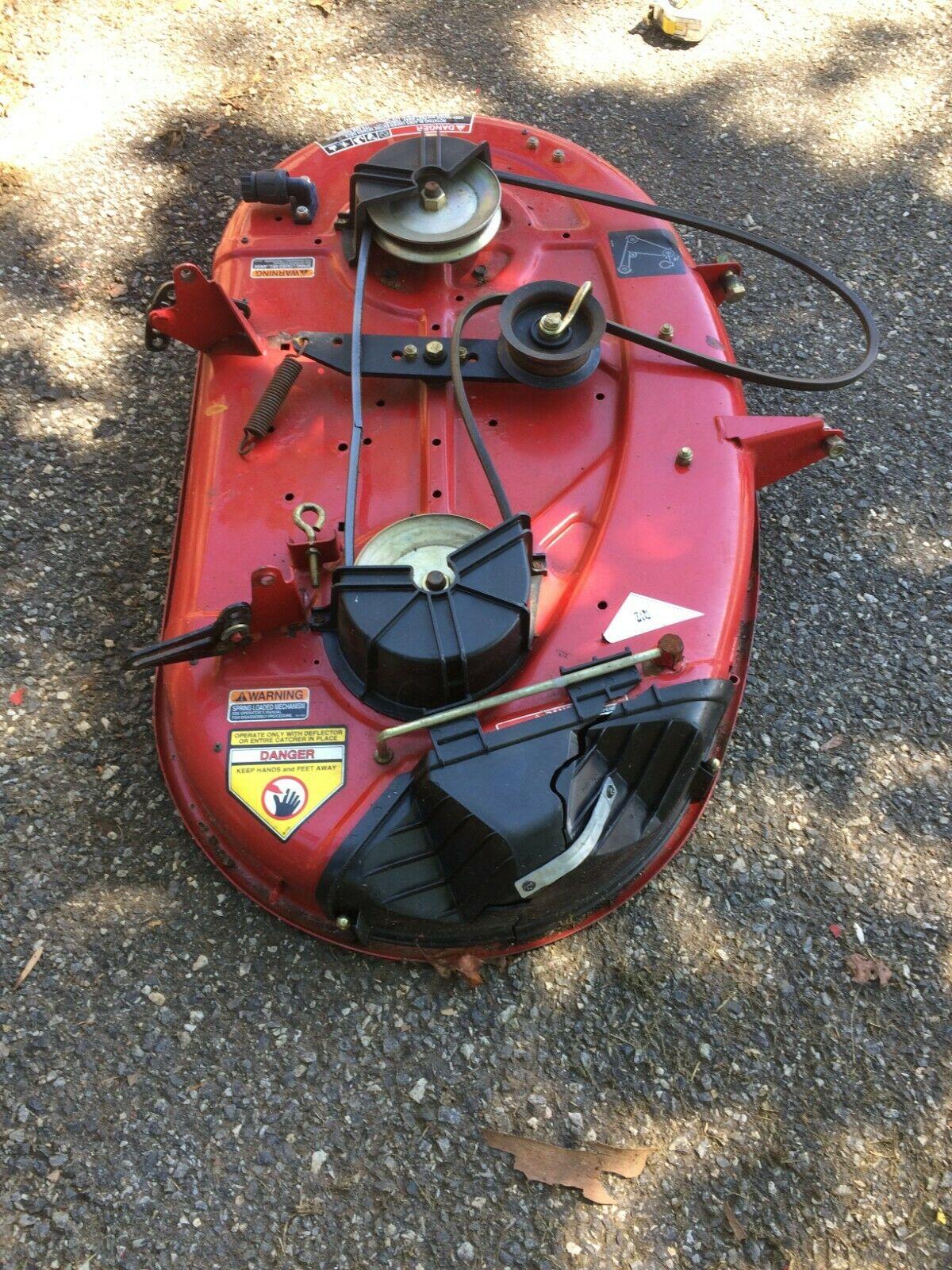 Parting out XL380H Lawn Tractor Mower - This auction is for the MOWER DECK
