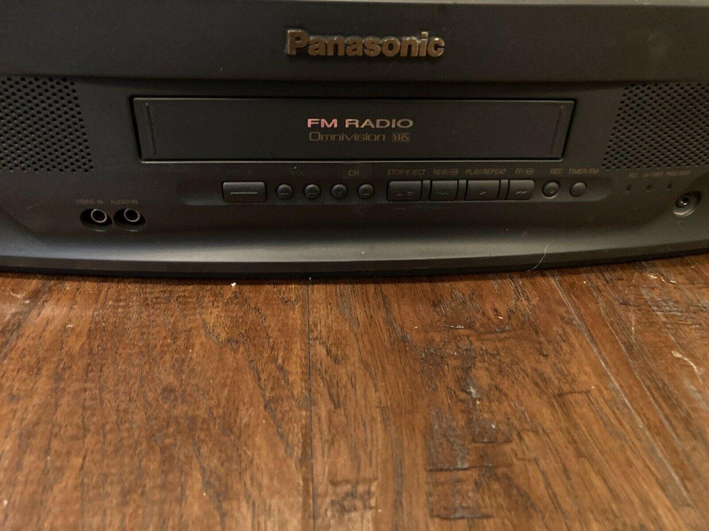 panasonic pv-m2059 20" crt color tv/vcr vhs combo 20 inch fm radio omnivision