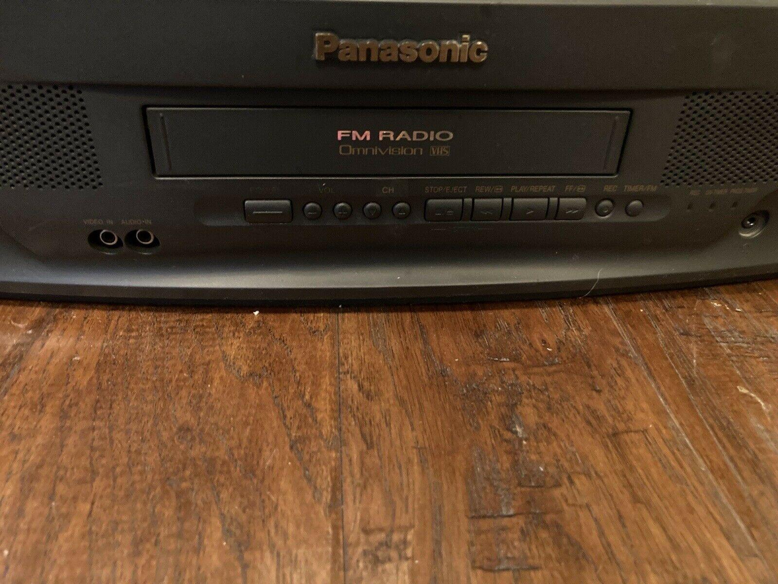 panasonic pv-m2059 20" crt color tv/vcr vhs combo 20 inch fm radio omnivision