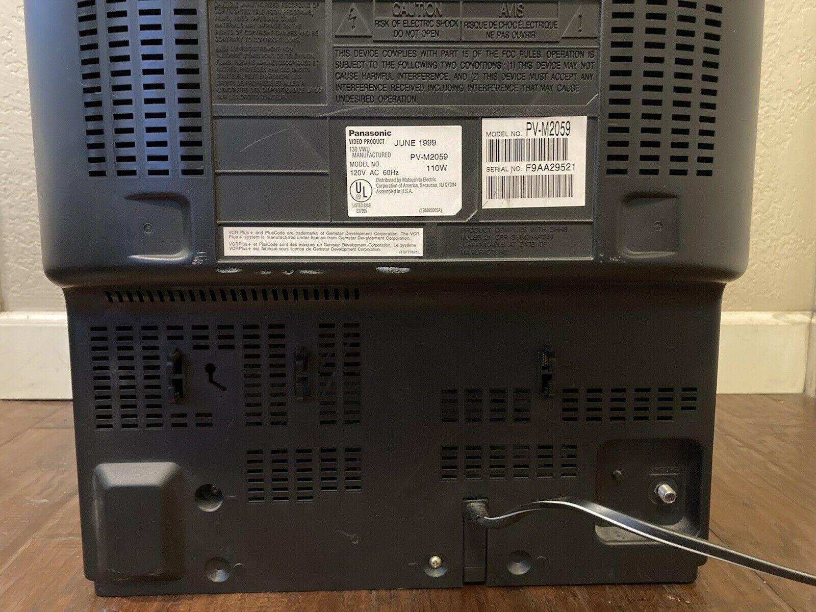 panasonic pv-m2059 20" crt color tv/vcr vhs combo 20 inch fm radio omnivision