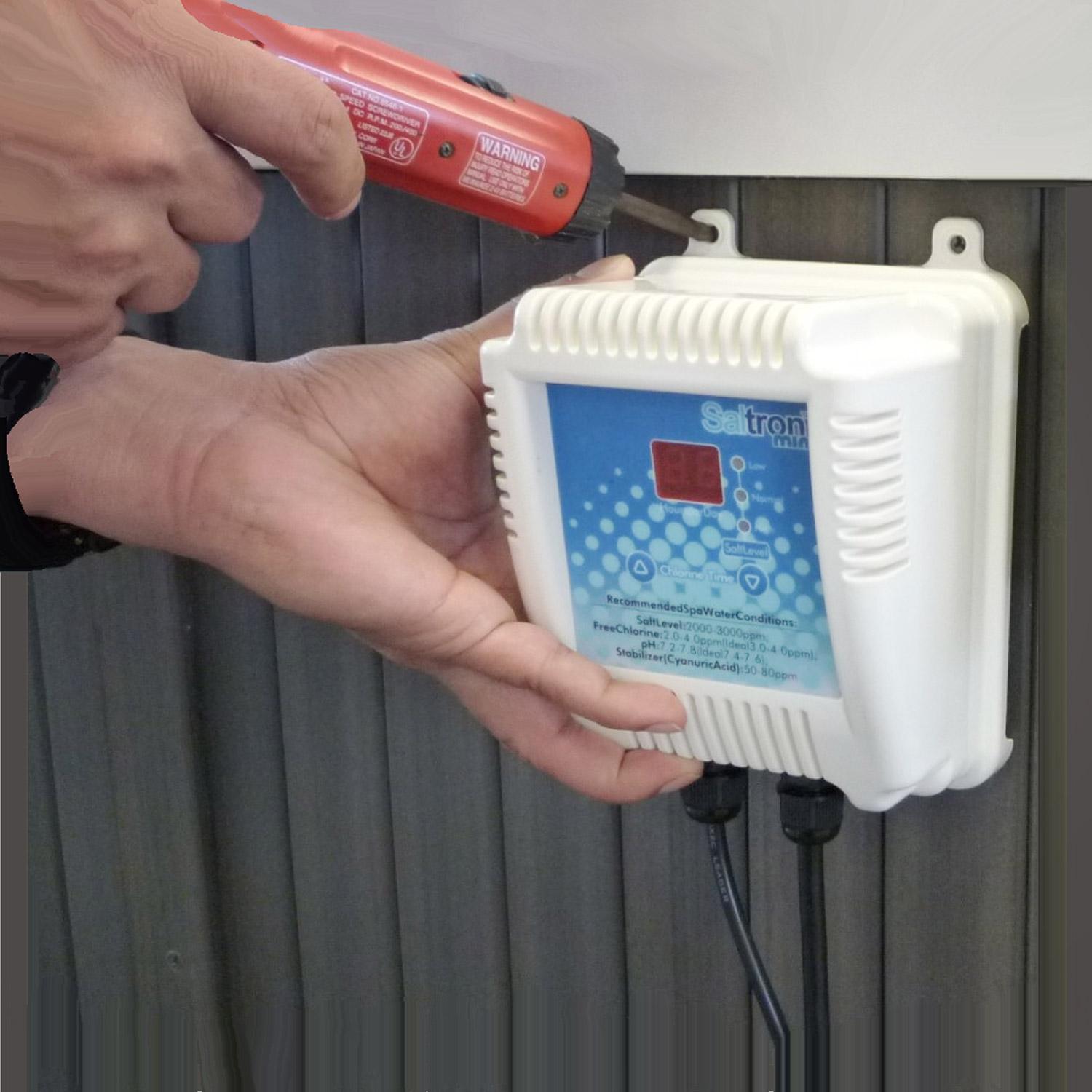 saltron mini drop-in salt chlorine generator for hot tubs &amp; swim spas up to 2000-gallons