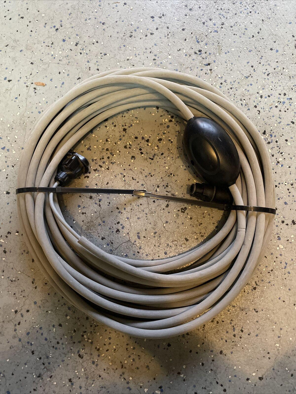 zodiacfloating cable assembly r0632100 polaris p825 robotic cleaner complete