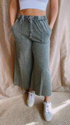 The Elevation Flowy Pants