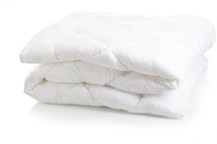 Siberian 800 Fill Power White Goose Down European Comforter (Twin)