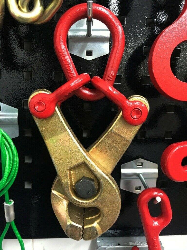 SET#34 B - 21 PIECE AUTO BODY FRAME MACHINE PULLING TOOLS AND CLAMPS WITH BOARD