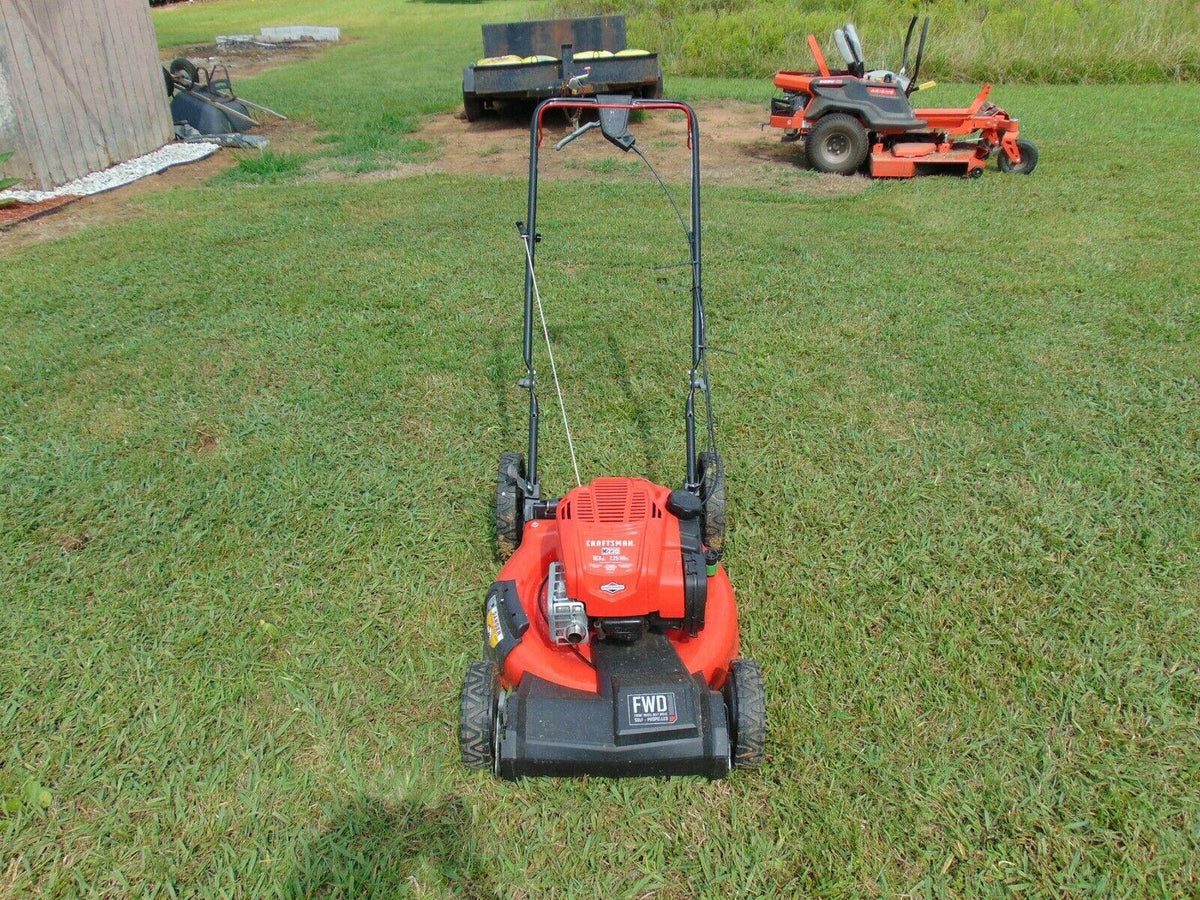 CRAFTSMAN SELF-PROPELLED MOWER (LESS THAN 10 HOURS ON THIS MOWER)