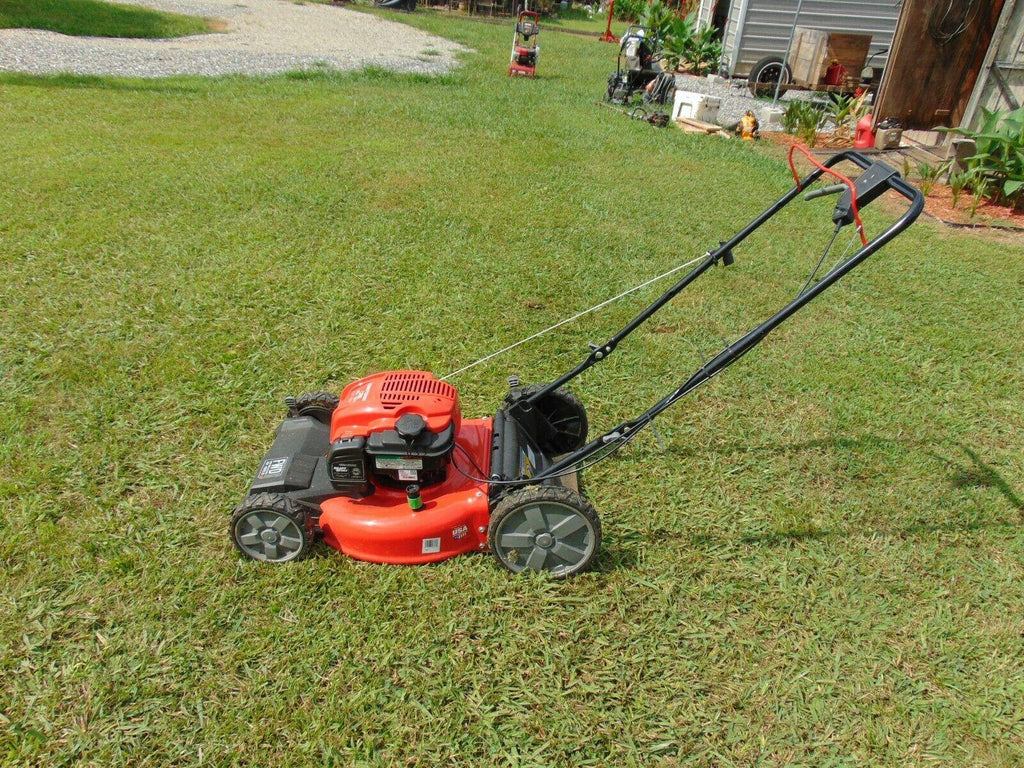 CRAFTSMAN SELF-PROPELLED MOWER (LESS THAN 10 HOURS ON THIS MOWER)