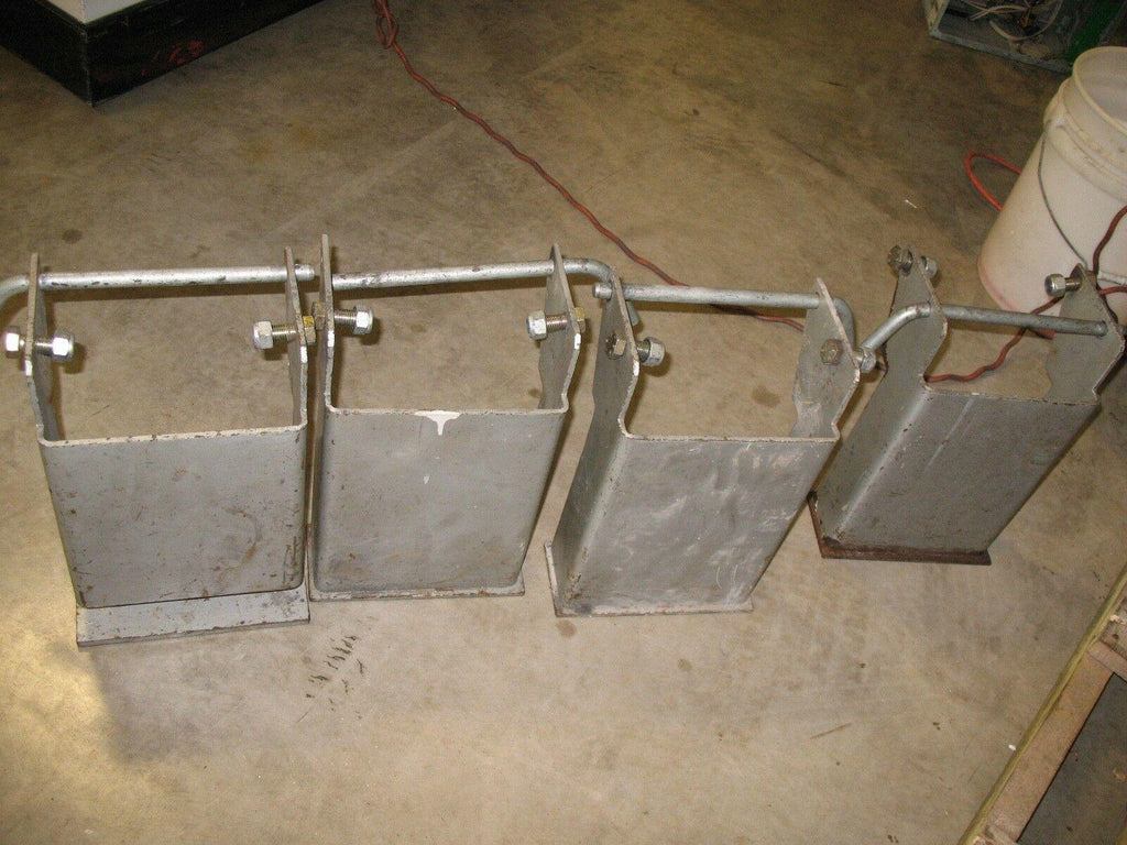 USED CELETTE  SET OF 4 BENCH FEET 8001.043