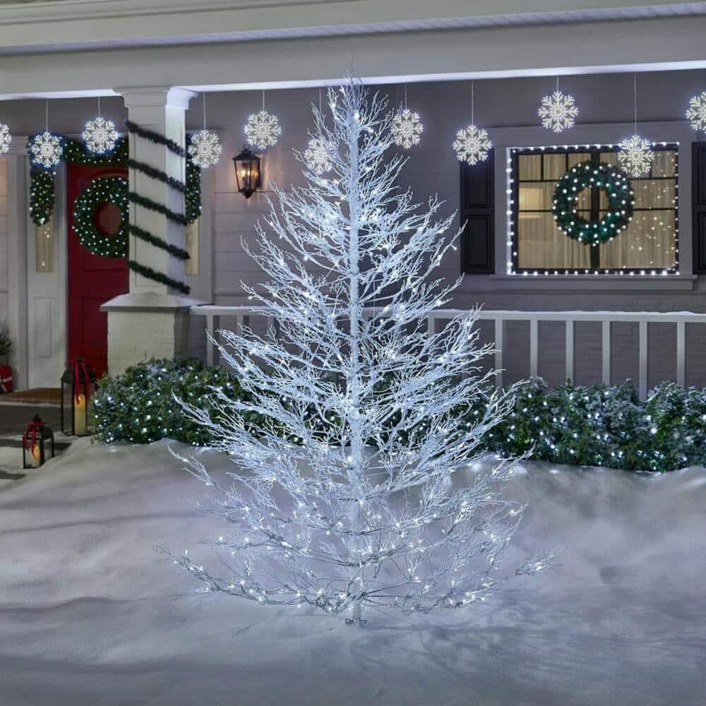 7.5 ft W inter Spruce LED Christmas Tree
