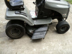 CRAFTSMAN RIDING MOWER (((FOR PARTS OR REPAIR)))