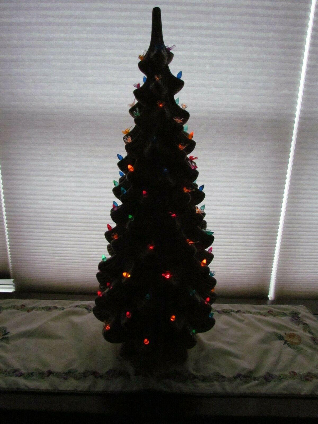 Beige/Tan Ceramic Christmas Tree 34  Atlantic Mold 3 TIER A834