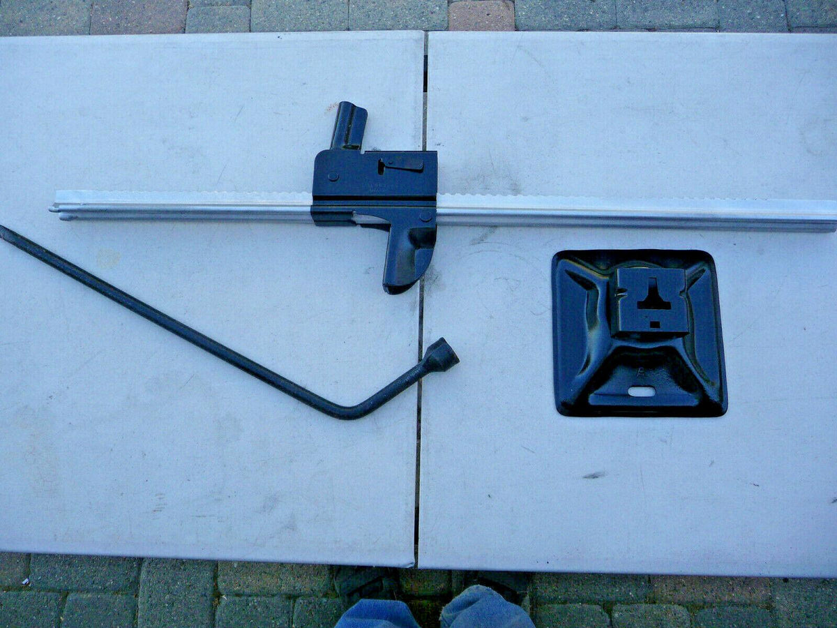 1955 1956 Mercury original bumper jack complete 55 56 Merc FoMoCo