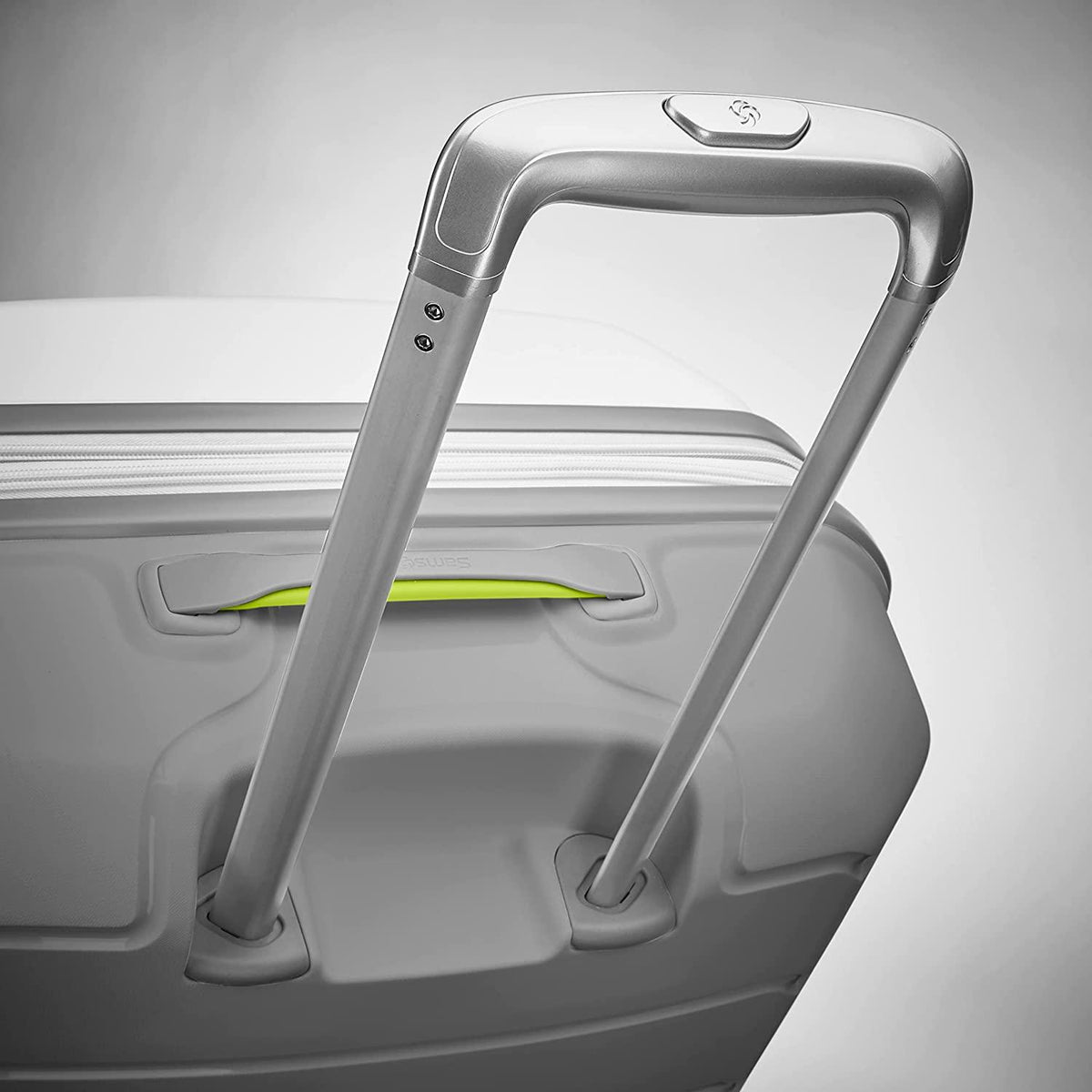 form Hardside Expandable with Double Spinner Wheels, White/Grey, Checked-Large 28-Inch
