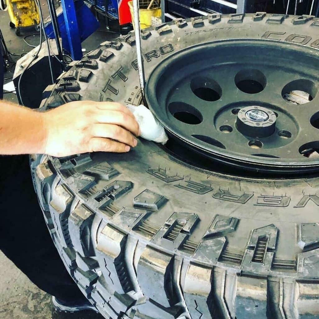Counteract DIYK-1012 Do It Yourself Tire/Wheel Balancing Beads Semi Kit - 116oz