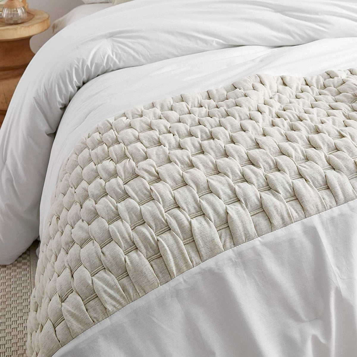 Byourbed Almond Cream/ White Knit and Loop Textured Oversized Comforter Twin - Twin XL, Twin XL Adult, Teen &amp; Dorm