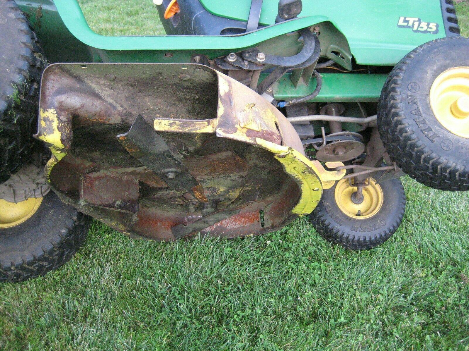 john deere LT155 lawn tractor with bagging system 15hp kohler cv15s riding mower