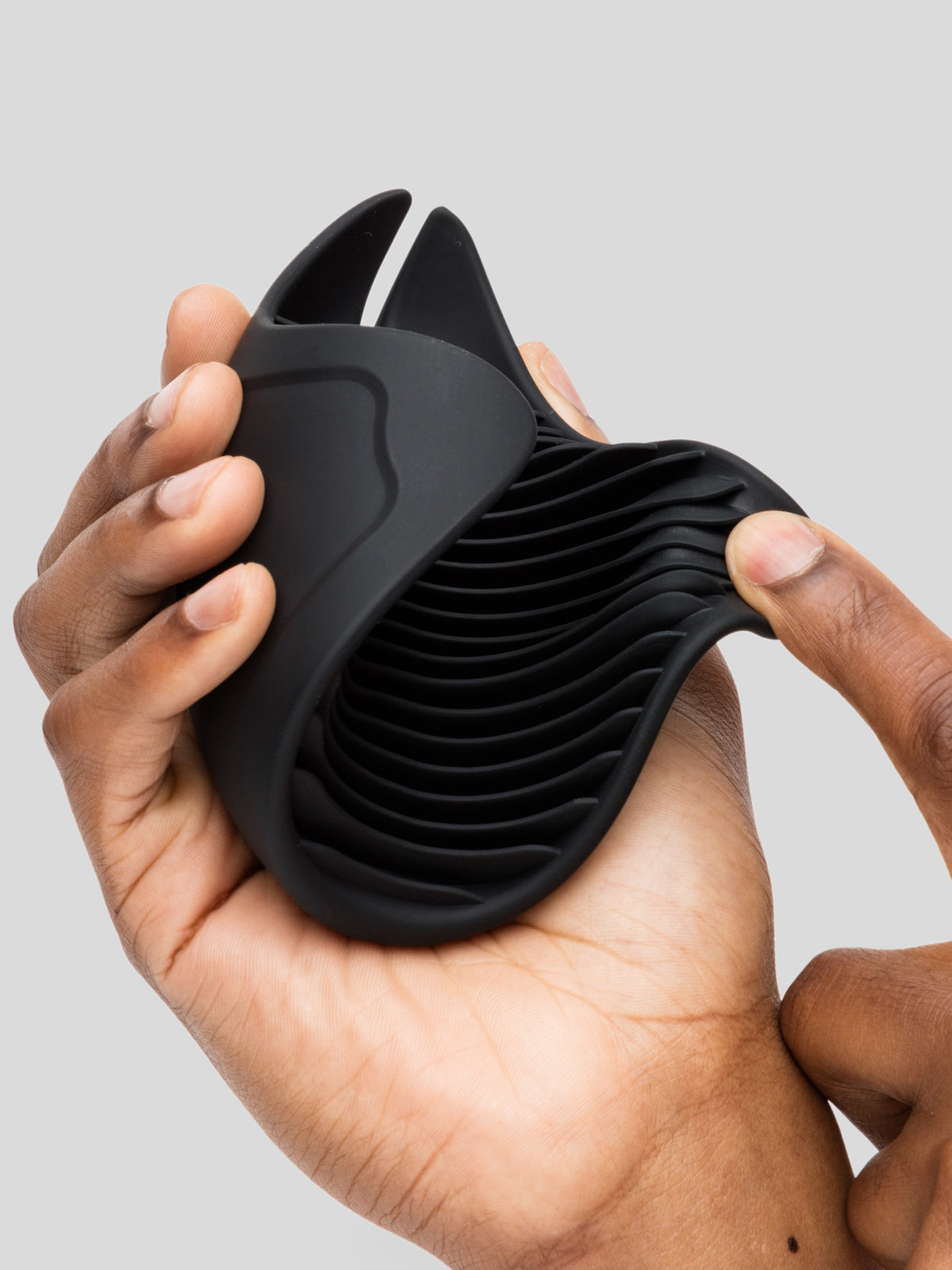 Blowmotion Vibrating Hand Job Masturbator, Black